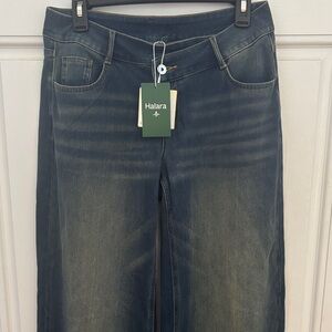 HALARA Flex Asymmetrical Low Rise Jeans NWT
